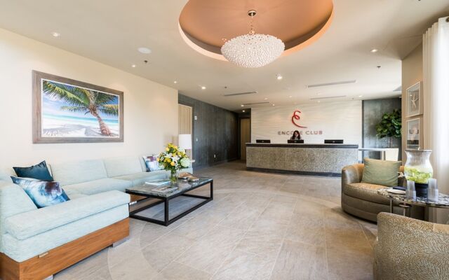 Reunion Raven by Vtrips