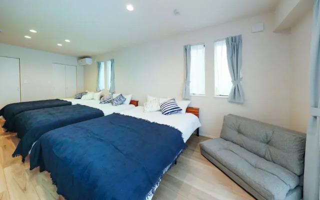 Pacific Coast Enoshima by Teranova