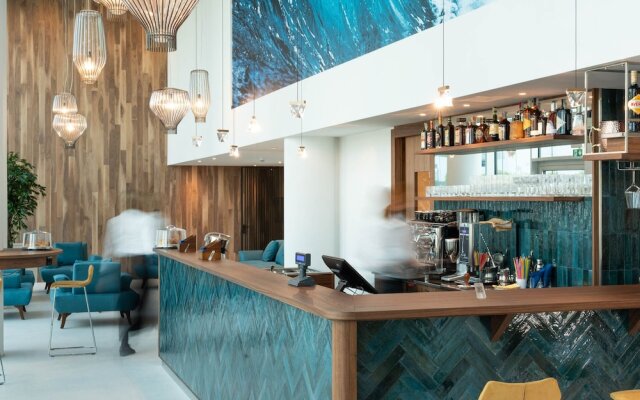Life Hotel