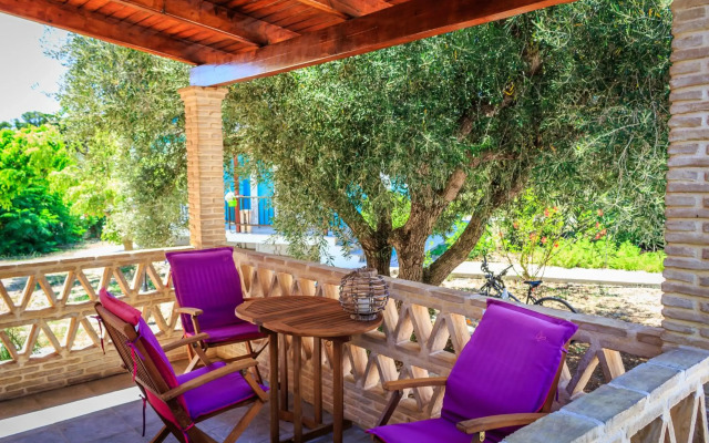 Porto Gerakas Villas