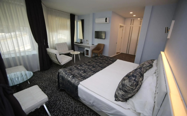 Nesta Boutique Hotel