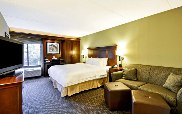 Hampton Inn Cleveland-Westlake