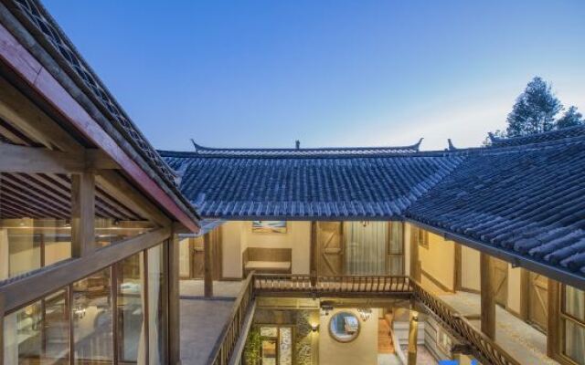 Yishu·designer light luxury vacation B & B