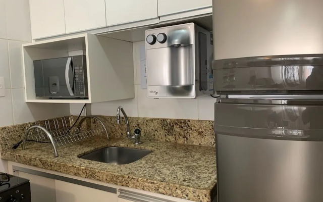 Apto 2 Q ao lado do Hospital Premium