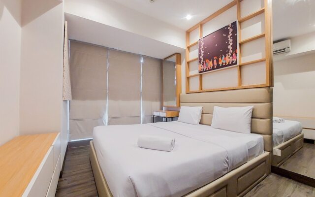 Modern Look And Spacious 2Br The Branz Bsd Apartment