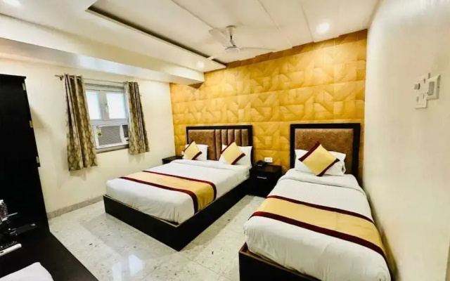 Hotel M K Grand
