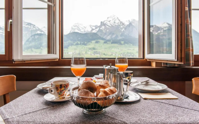 Gade Lodge