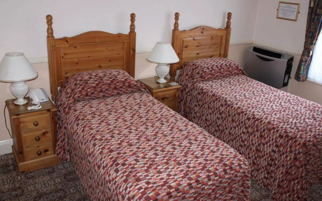 The Oak Hotel