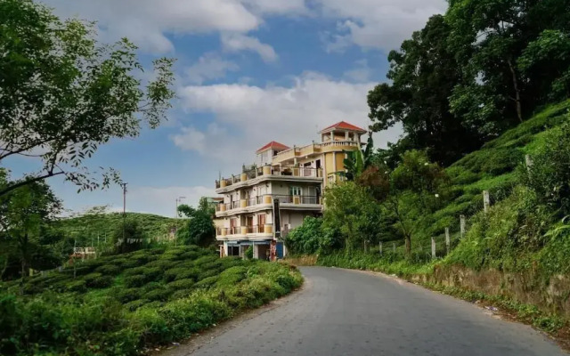 Traditional Hotel And Restaurant
