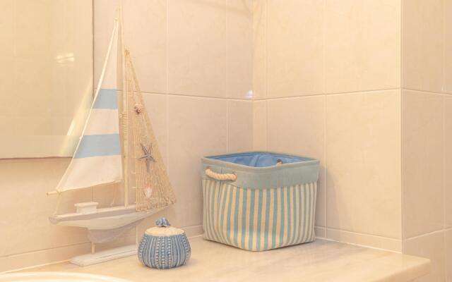 Balcony Touristic Center Apartment