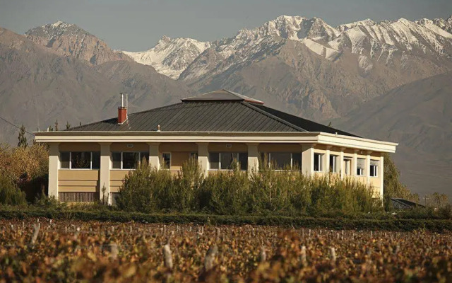 Estancia Mendoza Wine Hotel