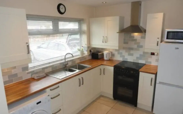 Immaculate 3-bed House in Fairbourne