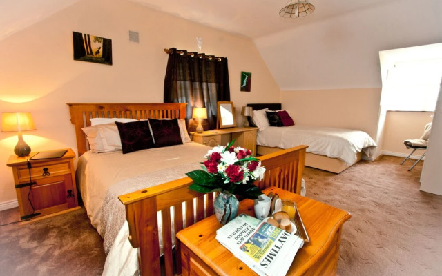 Strand's-End House B&B