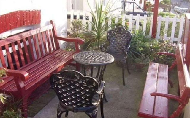 The Meltham Guesthouse