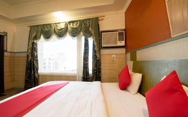 OYO 6647 Om Hari Residency