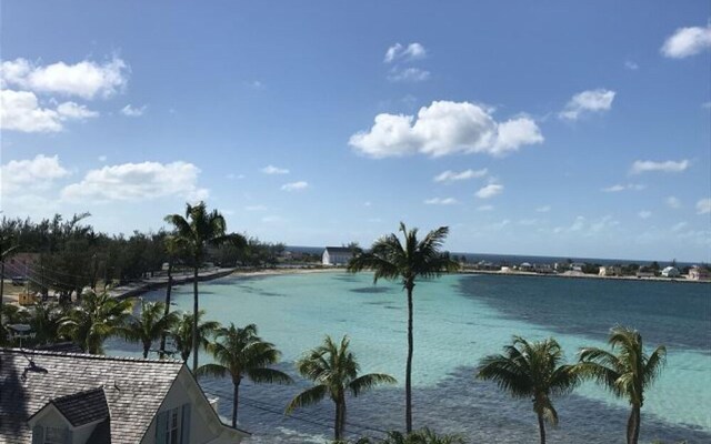 Miranda House by Eleuthera Vacation Rentals