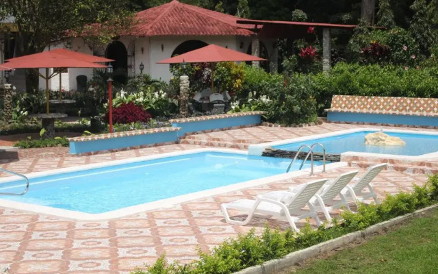 Hotel y Restaurante Valle Verde