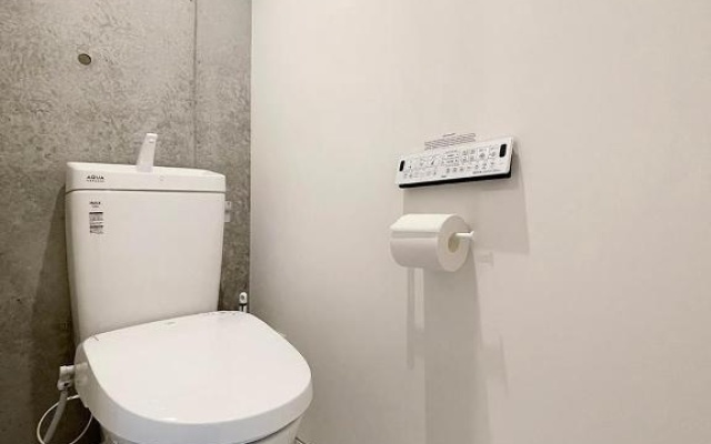 Brand new 1BR Apt for 7 ppl with loft Few Mins Walk To Peace Park – Bathroom – Hiroshima
