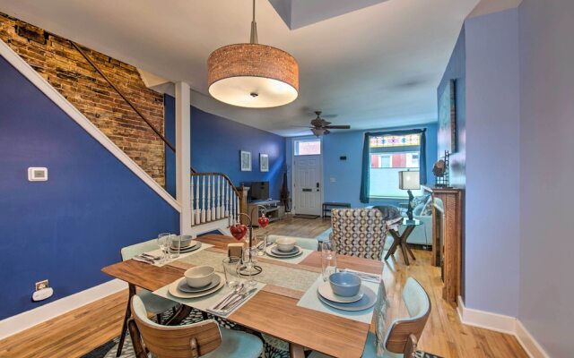 Harrisburg Retreat w/ Deck, Balcony & Grill!