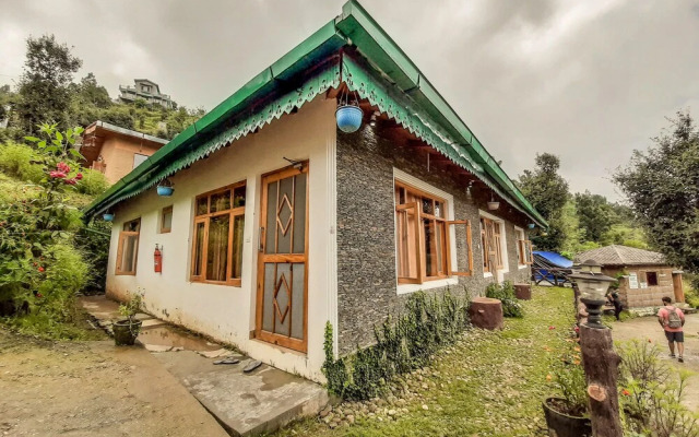 Oak Climbing Resort