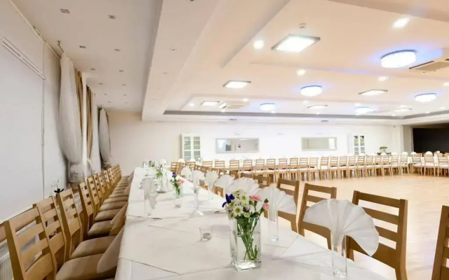 Cieplice Hotel