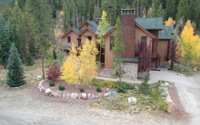 Keystone Gulch 1688 5 Bedroom Estate by RedAwning