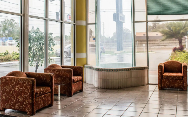 Rodeway Inn Clearwater - Largo
