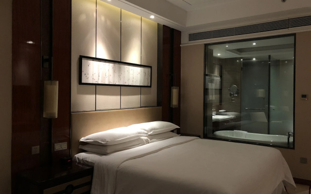 Sheraton Langfang Chaobai River Hotel