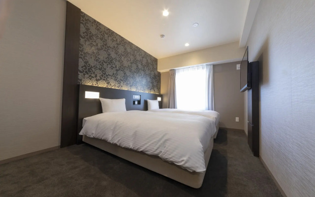 The B Namba-Kuromon	Hotel 