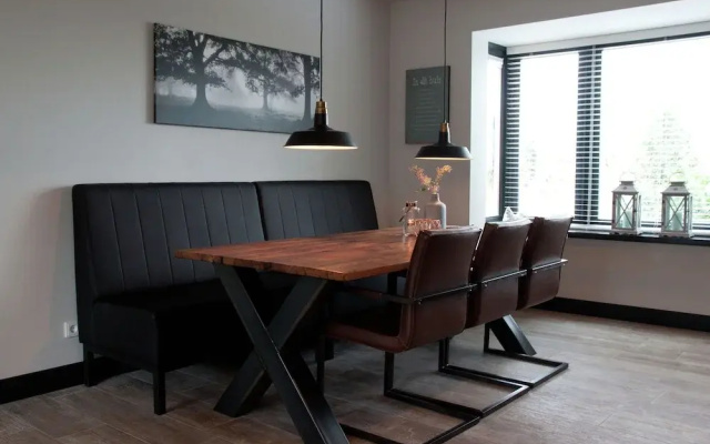 Detached Holiday Home Within Walking Distance of the Ijsselmeer & Rijsterbos