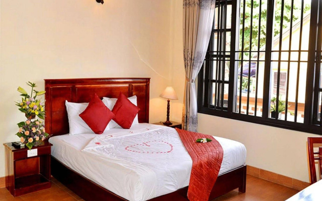 Huy Hoang River Hotel
