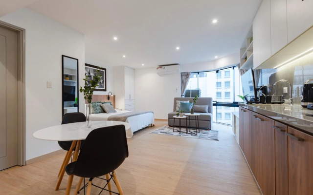 ALU Apartments - Miraflores f/Doubletree Hilton c/AC Wifi+60M