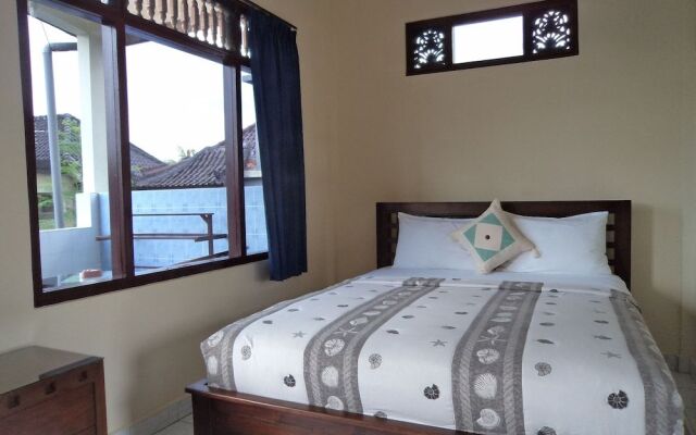 Brata Home Stay