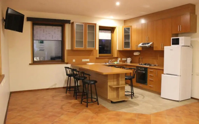Vidu Guest House