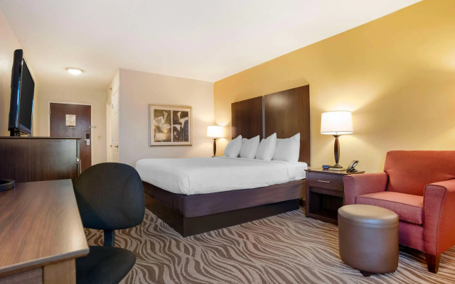 Best Western Plus Oak Mountain Inn