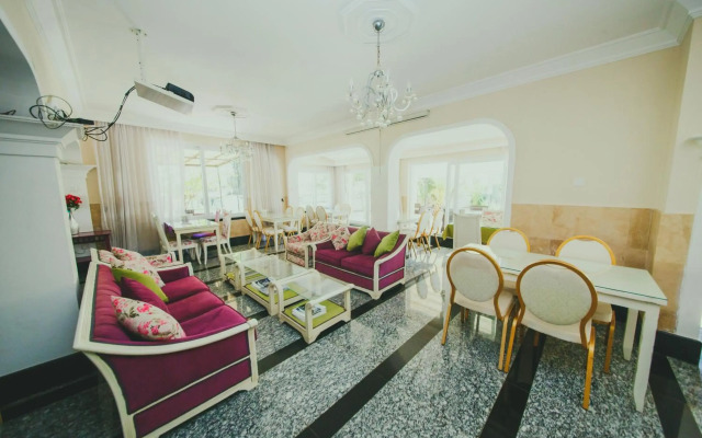 Gillham Vineyard Hotel - Adults Only