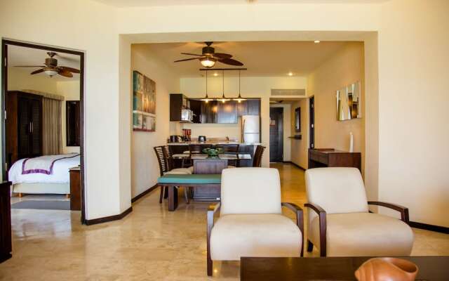 2 Bedroom Suites With Kitchen at Casa Dorada - Resort Amenities, Pools & Near Popular Cabo Beach!