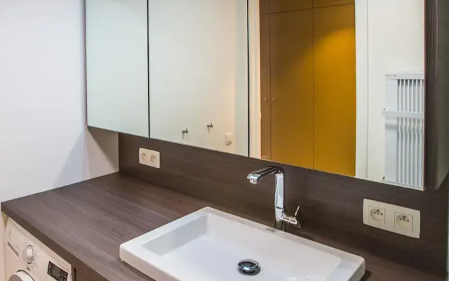 Apartment on 9th Floor With Terrace