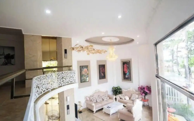 Minh Cương Hotel