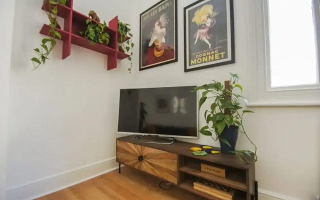 Waterloo Apartment