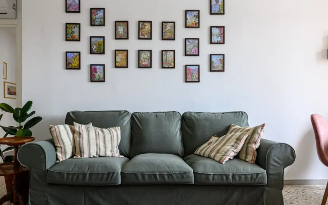 Via Coriolano 8 in Naples