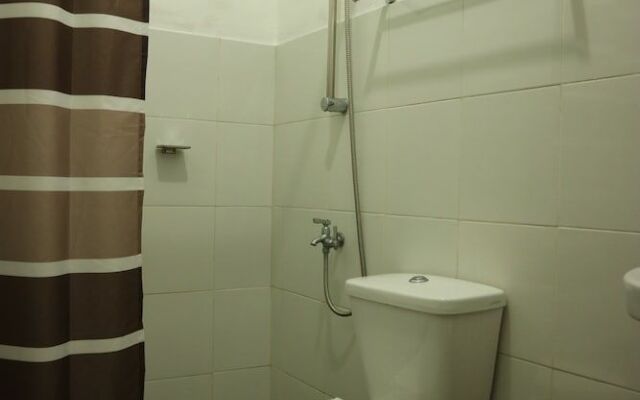Anniesville Condotel