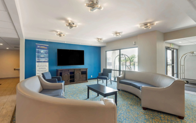 Best Western Plus Bowling Green