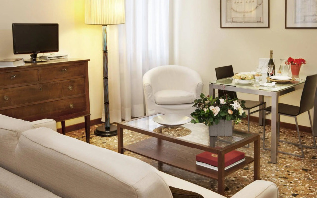 Ca' Foscolo Residence