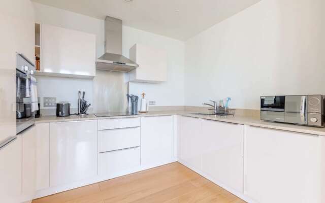 Radiant 1BD Retreat, North Maida Vale!
