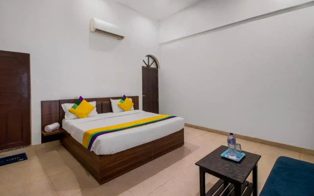 Itsy Hotels Om Pushp Residency