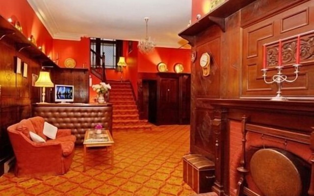 Birchwood Hotel