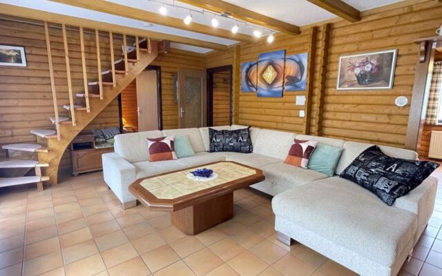 Am Hohen Bogen 12001