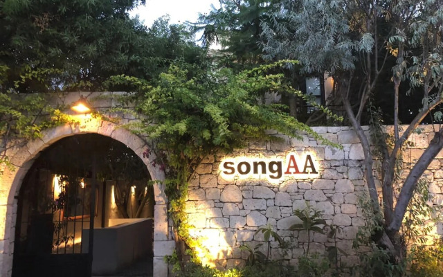 SongAA Otel