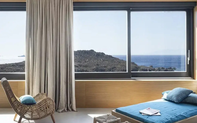 Waterfront Villa With Private Pool